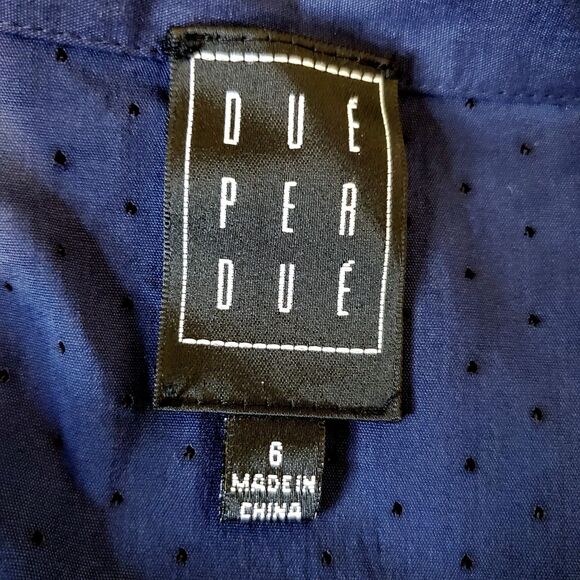 Due Per Due Shirt Women's Size 6 Navy Blue Long Sleeve Button Up Dot Business - Picture 7 of 8